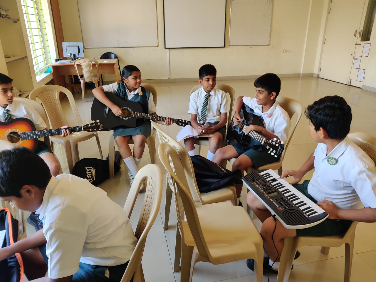 Experience the Joy of Music Education in our Vibrant Classrooms